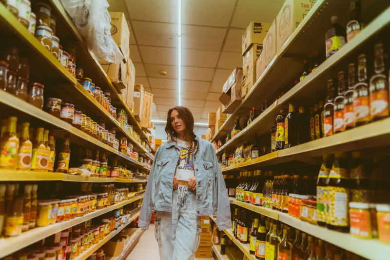 Twelve Feet of Aisle, One Decision: Inside Our Shelf-Blocking Experiment
